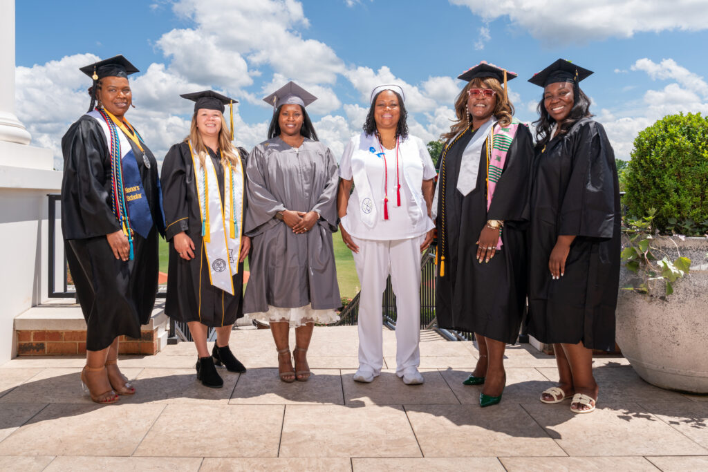 grads outside for use on website 2023_Graduates
